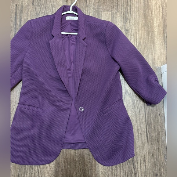 Size large blazer - Picture 1 of 2